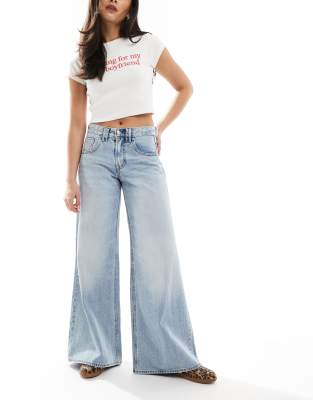 Stradivarius Wide Leg Heart Detail Jeans In Blue