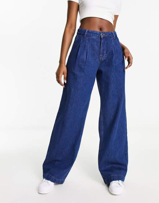 Stradivarius wide leg jean with dart detail in dark blue