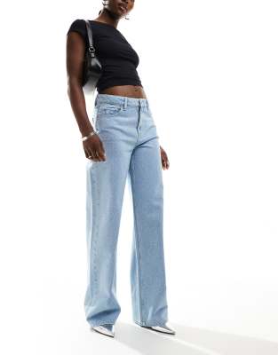 wide leg jean with embellishments in light blue