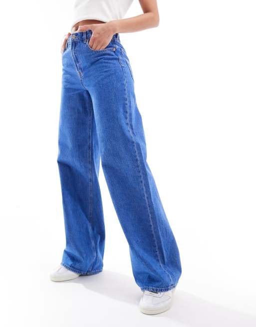 Stradivarius oversized wide leg jeans in medium blue