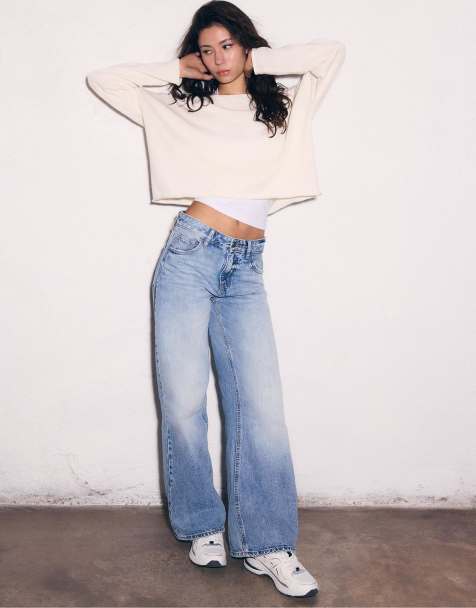 Stradivarius Wide-leg jeans in medium light blue denim - view 1