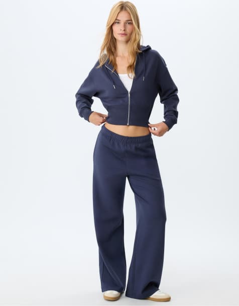 Stradivarius Wide-leg jogger trousers in dark blue - view 1