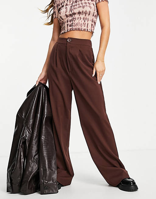  Stradivarius wide leg relaxed dad trousers in chocolate brown 