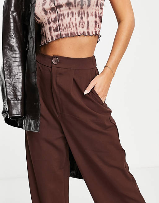  Stradivarius wide leg relaxed dad trousers in chocolate brown 
