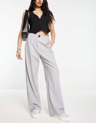 Stradivarius Stradivarius wide leg relaxed dad trousers in grey
