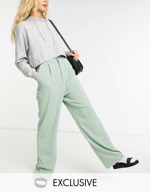 Sage deals green capris