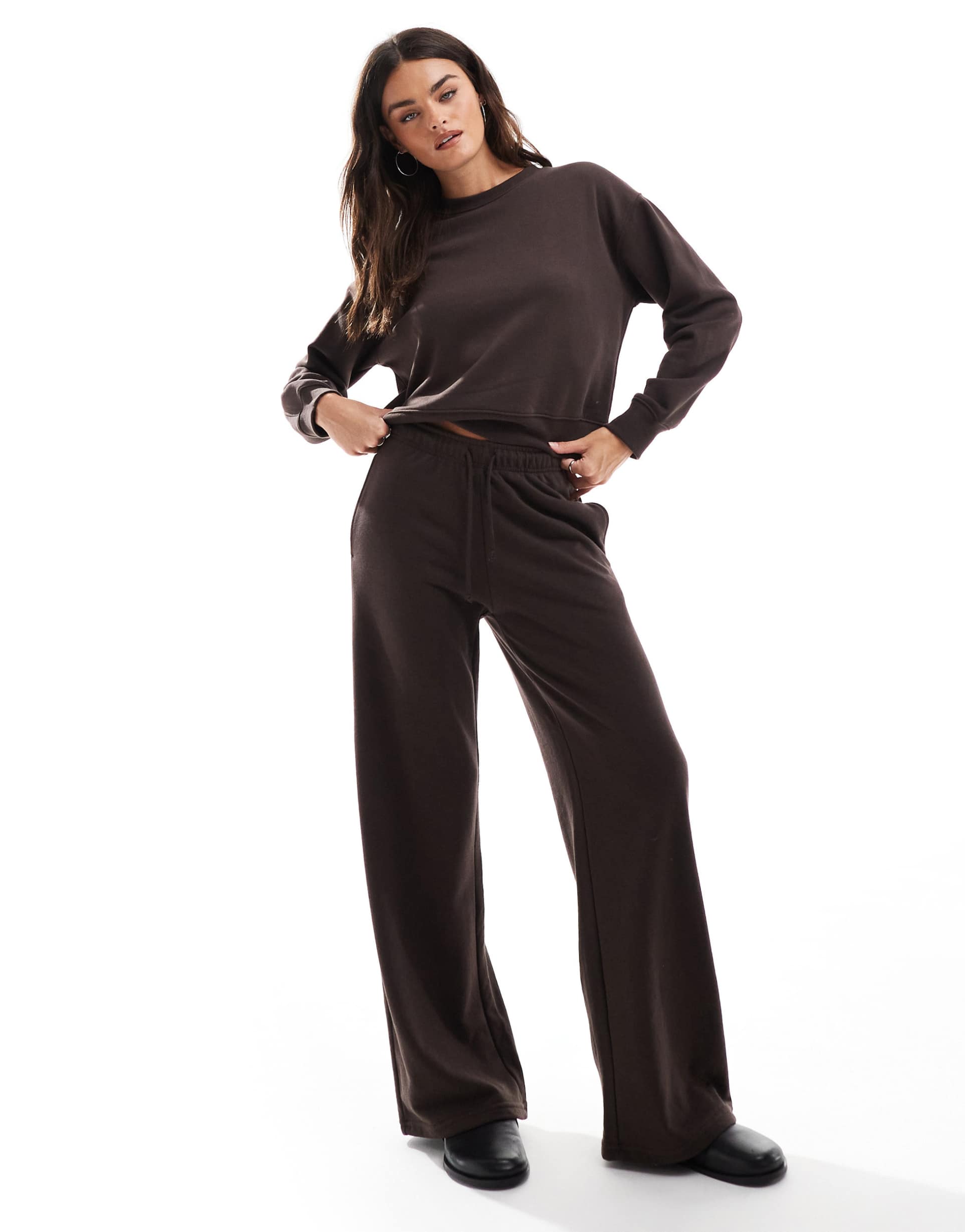 stradivarius wide leg sweatpants in chocolate - part of a set