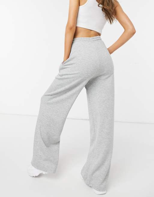 Stradivarius wide leg sweatpants in gray