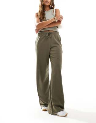 Stradivarius Wide Leg Sweatpants In Khaki-green