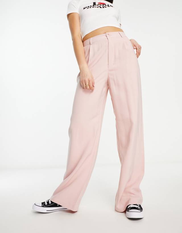 Stradivarius wide leg tailored pants in pink