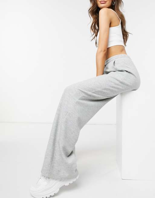 Stradivarius wide-legged track pants in grey