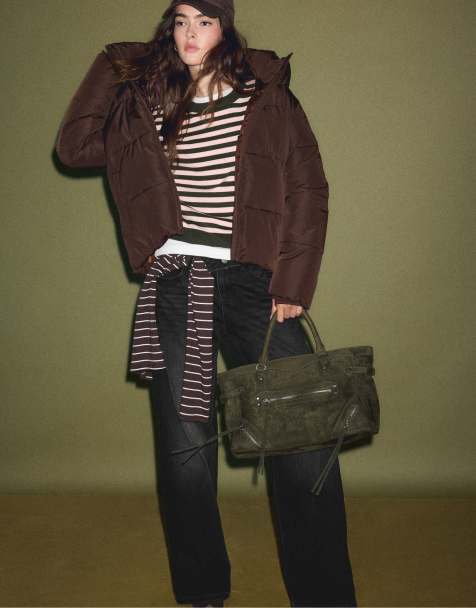 Stradivarius Wide sleeve cropped knit jumper in stripes
