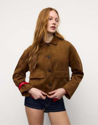 Stradivarius - Wildlederimitat-Jacke in blassem Camel mit Taschen-Neutral