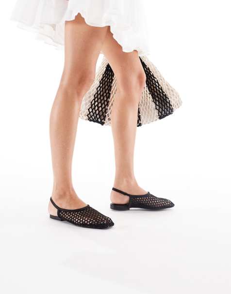 Stradivarius woven cut out pointed pump in black - view 1