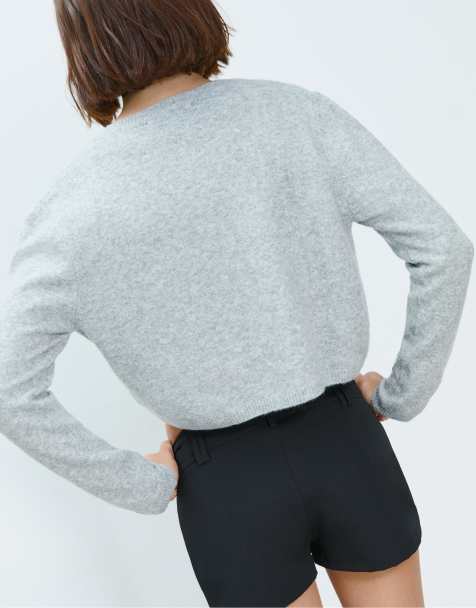 Stradivarius - Zacht gebreid vest met knopen in gemêleerd grijs - view 1