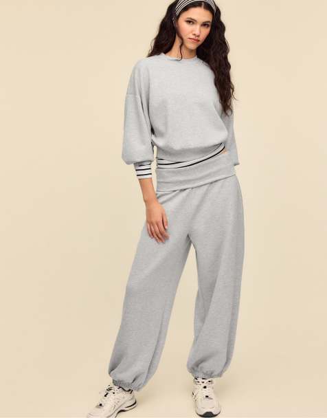 Stradivarius - Zacht sweatshirt met vleermuismouwen in gemêleerd grijs - view 1