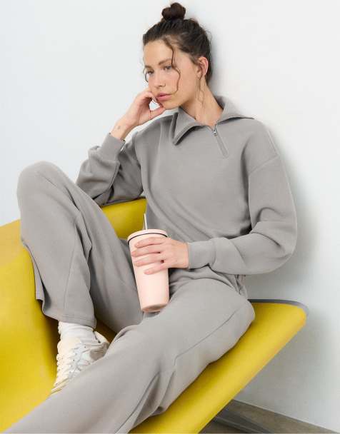 Stradivarius - Zacht sweatshirt met zijrits in beige - view 1