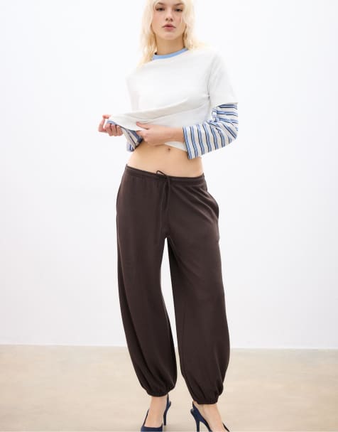 Stradivarius - Zachte joggingbroek met ballonpijpen in bruin - view 1