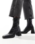 [Stradivarius] Stradivarius zip front ankle boots in black 39 BLACK