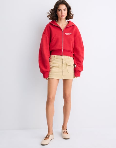 Stradivarius Zip-up hoodie in red - view 1