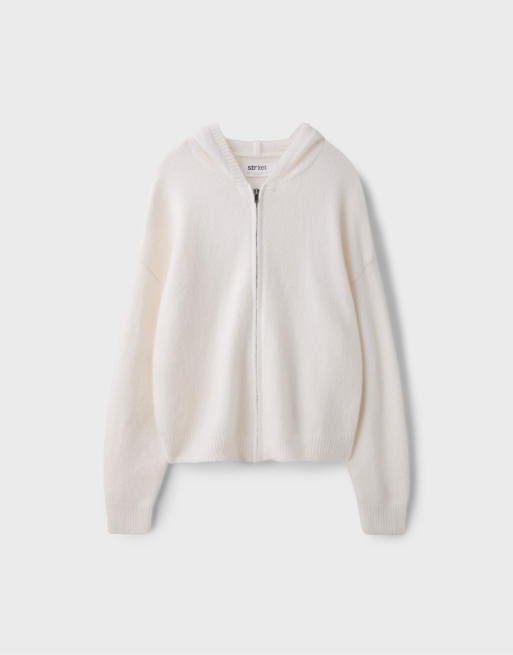 Stradivarius Zipped hooded knit cardigan in ecru, 6 of 7