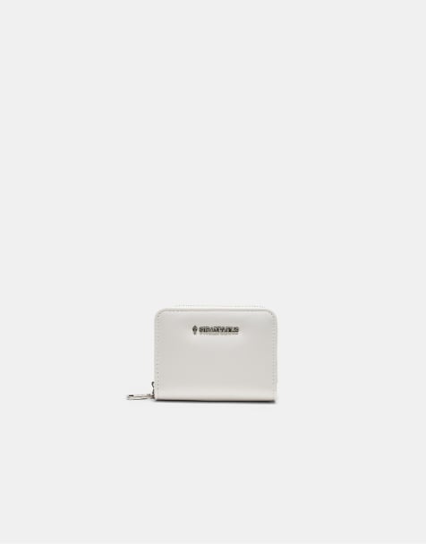 Stradivarius Zipped leather effect purse in white - view 1