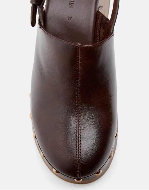Stradivarius - Zoccoli marroni con plateau e borchie, 3 di 4
