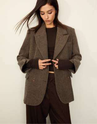 Stradivarius - Zweireihiger Oversize-Blazer in blassem Kamelbraun mit Fischgrätmuster-Neutral