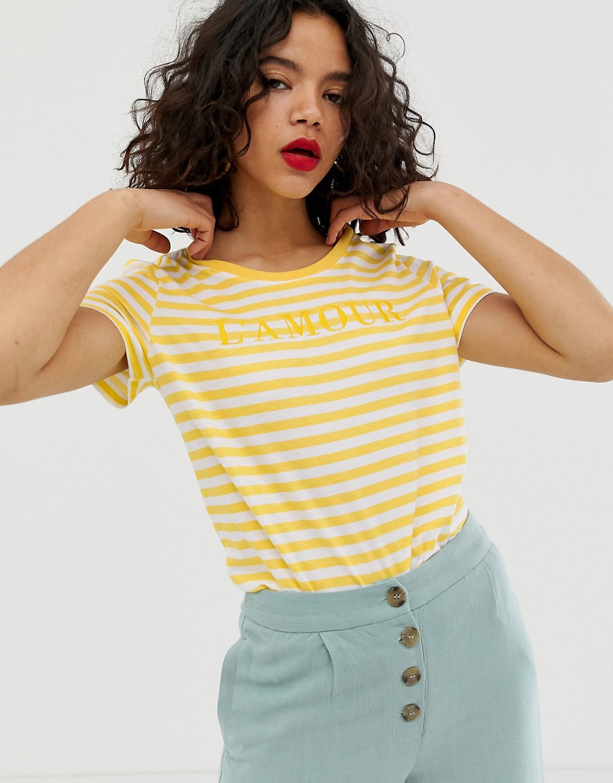 Stribet t-shirt med amour-slogan fra Vero Moda-Multifarvet