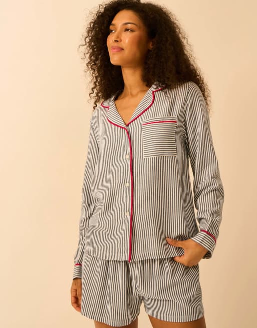 Stripe and Stare Pyjama shorts in navy, 4 of 7