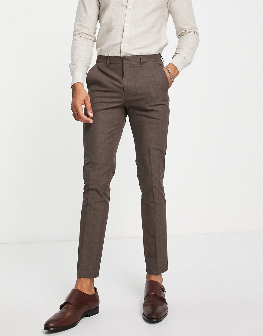 фото Строгие зауженные брюки в коричневую клетку selected homme-коричневый цвет