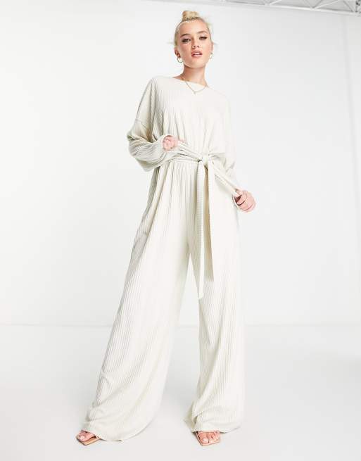 Style Cheat - Langærmet cremehvidt jumpsuit med vide ben og bindebånd i taljen
