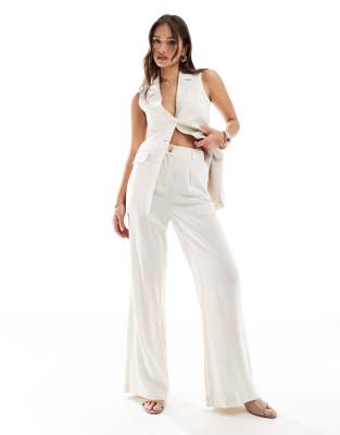 linen pants in cream - part of a set-White