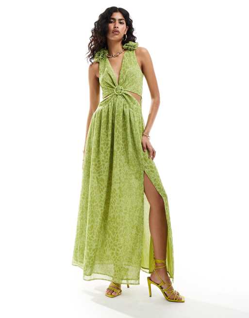 Style Cheat – Maxikleid mit Limettenmuster und Ansteckblume an der Schulter
