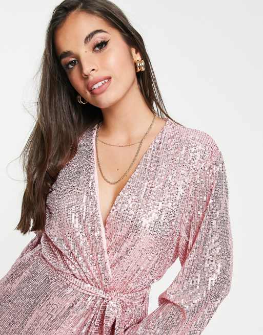 Style Cheat – Paillettenbesetztes Mini-Wickelkleid in Staubrosa, 2 von 4