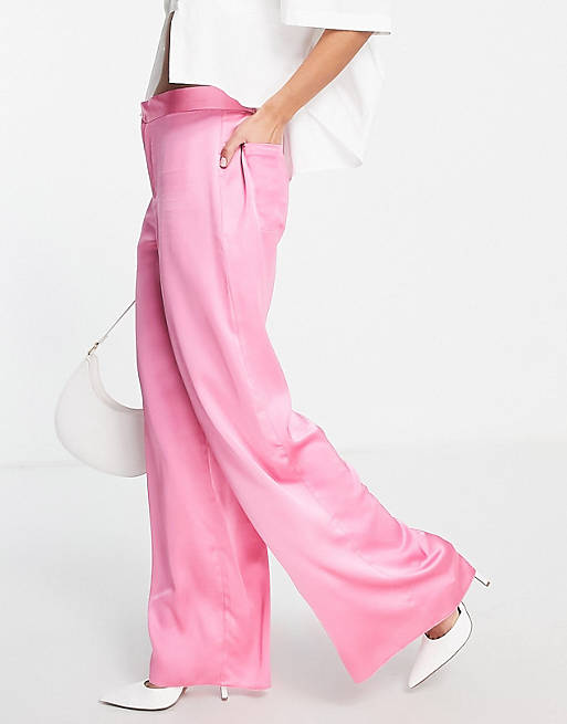Style Cheat - Pink bukser vidde i satin - Del af sæt | ASOS