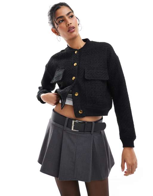 Style Cheat - Sort bomber-jakke med tekstur og knapper i bouclé