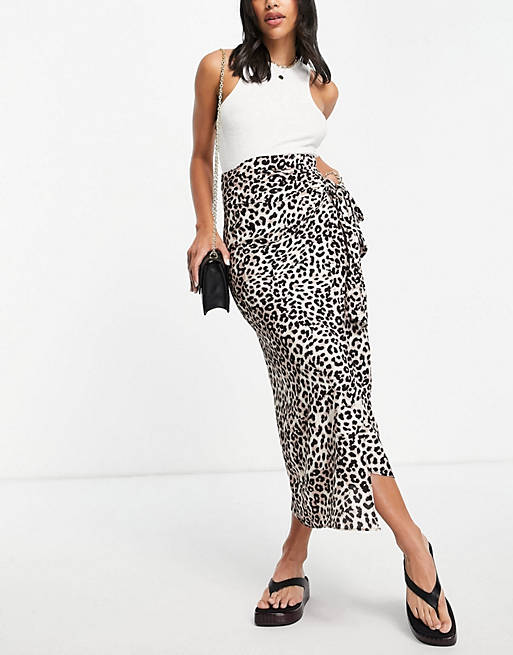 Style Cheat wrap tie midi skirt co-ord in leopard print