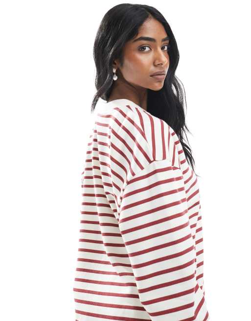 Sudadera a rayas rojas de corte cuadrado de Daisy Street, 3 de 4