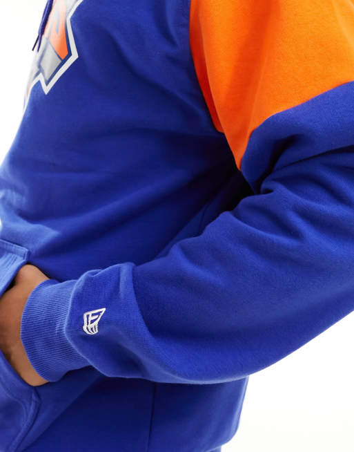 Sudadera azul con capucha e inserto retro de los New York Knicks de New Era