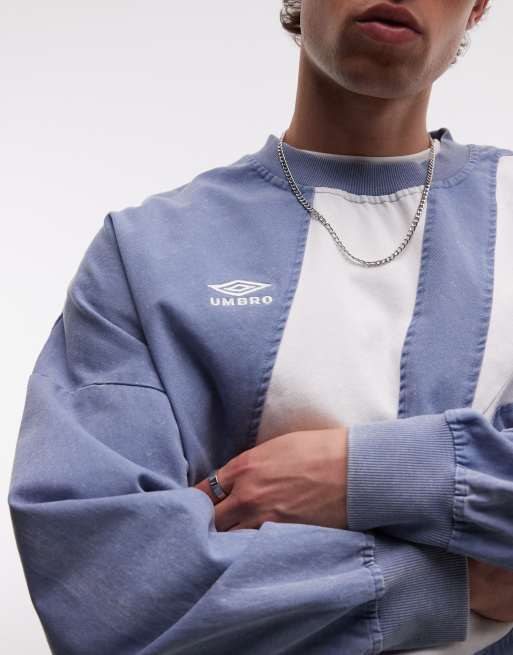 Sudadera azul lavado y blanca de Umbro, 2 de 5