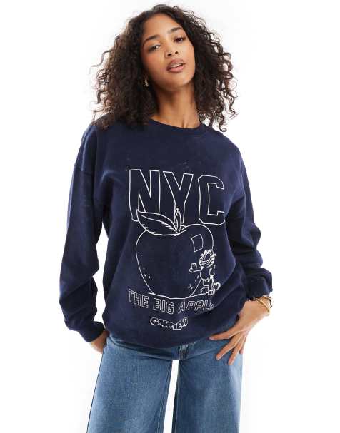 Sudadera azul marino con estampado gráfico de Garfield y texto "NYC" de Daisy Street - view 1