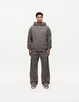 Sudadera beis con capucha y cremallera Foundation de Good For Nothing - view 1