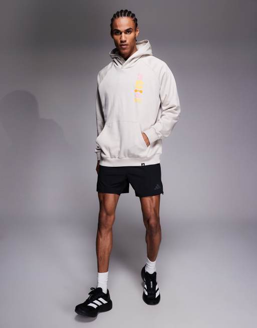 Sudadera beis con capucha y estampado apilado de adidas Training, 2 de 5