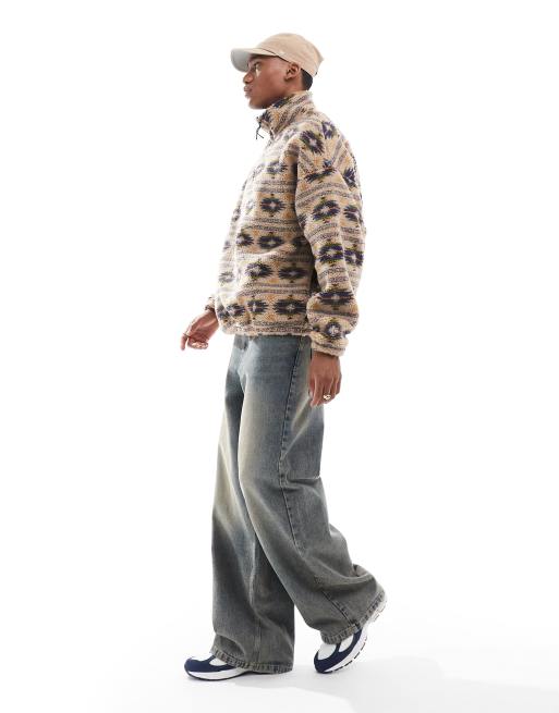 Sudadera beis con estampado y cremallera corta de borreguito grueso de Jack & Jones, 4 de 4