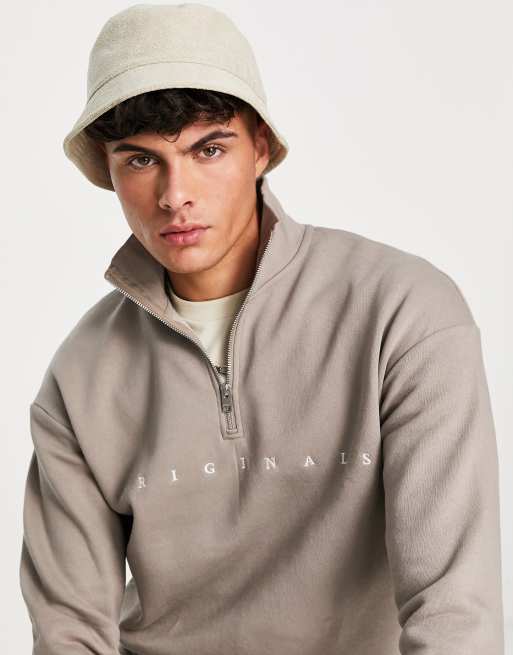 Sudadera beis extragrande con cremallera corta y bordado de Jack & Jones Originals