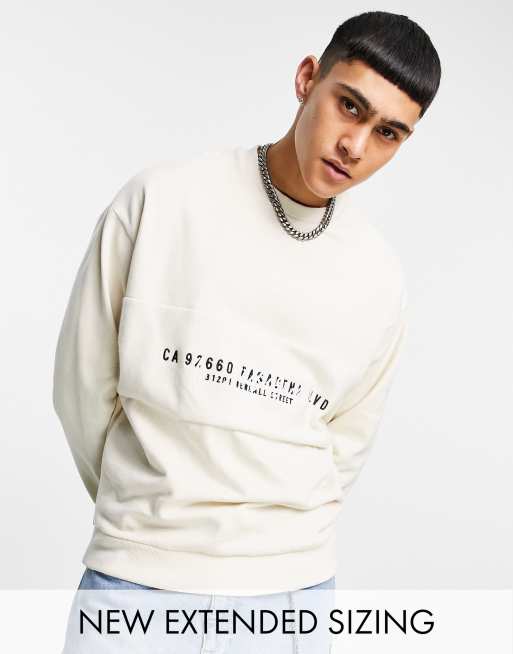 Sudadera beis extragrande con panel invertido y texto estampado de ASOS DESIGN