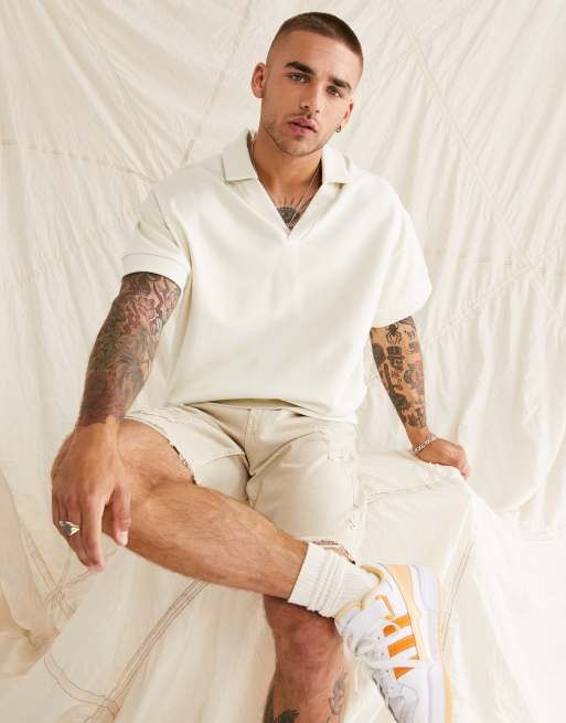 Sudadera beis extragrande de manga corta con cuello tipo polo de ASOS DESIGN