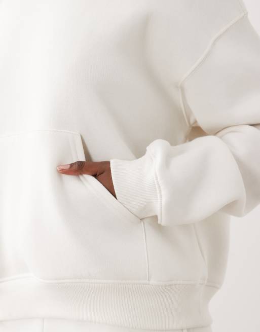 Sudadera blanco hueso holgada con capucha de Gina Tricot (parte de un conjunto), 4 de 4