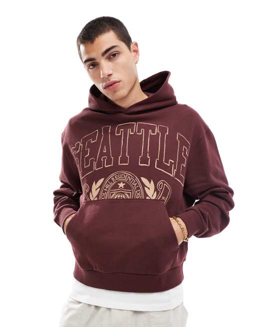 Sudadera burdeos de corte cuadrado extragrande con capucha y estampado de ciudad el pecho de ASOS DESIGN